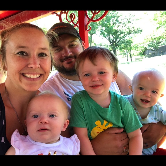 Meet your Posher, Cassie - Picture 8 of 8